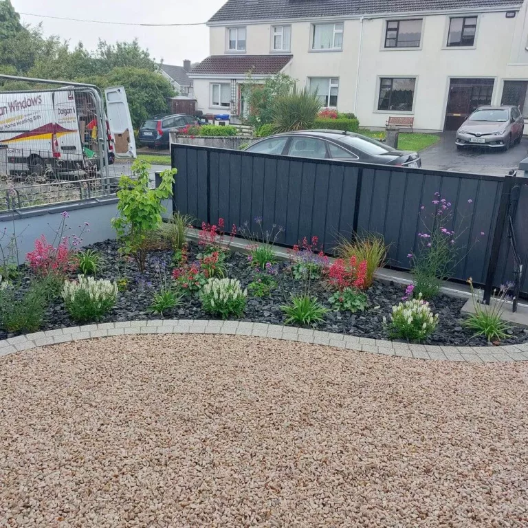 Decorative rocks and natural stones for gardens, landscaping, and outdoor decor.